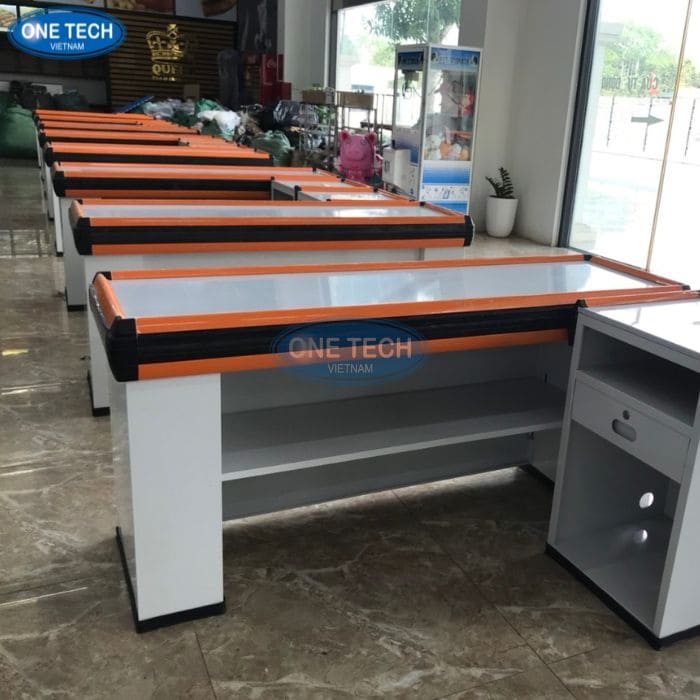 Quầy thu ngân Huế 1m8